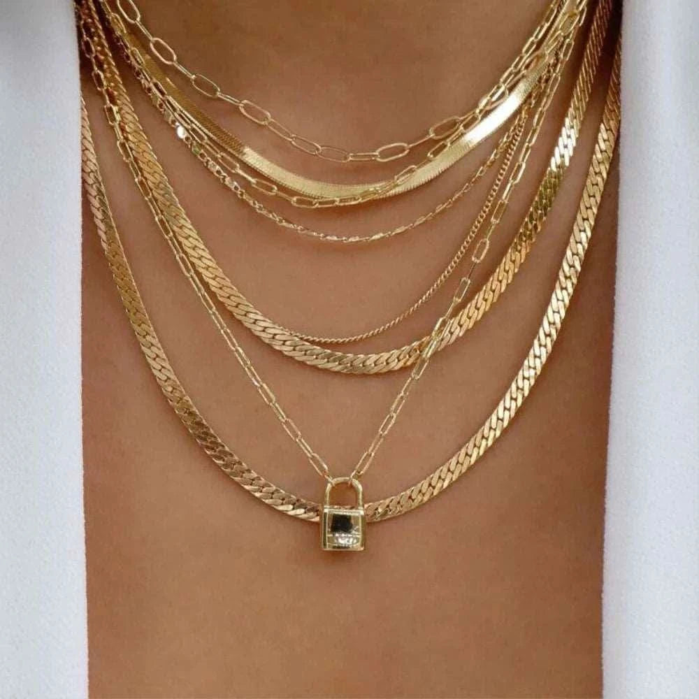 Gold Color Necklace.