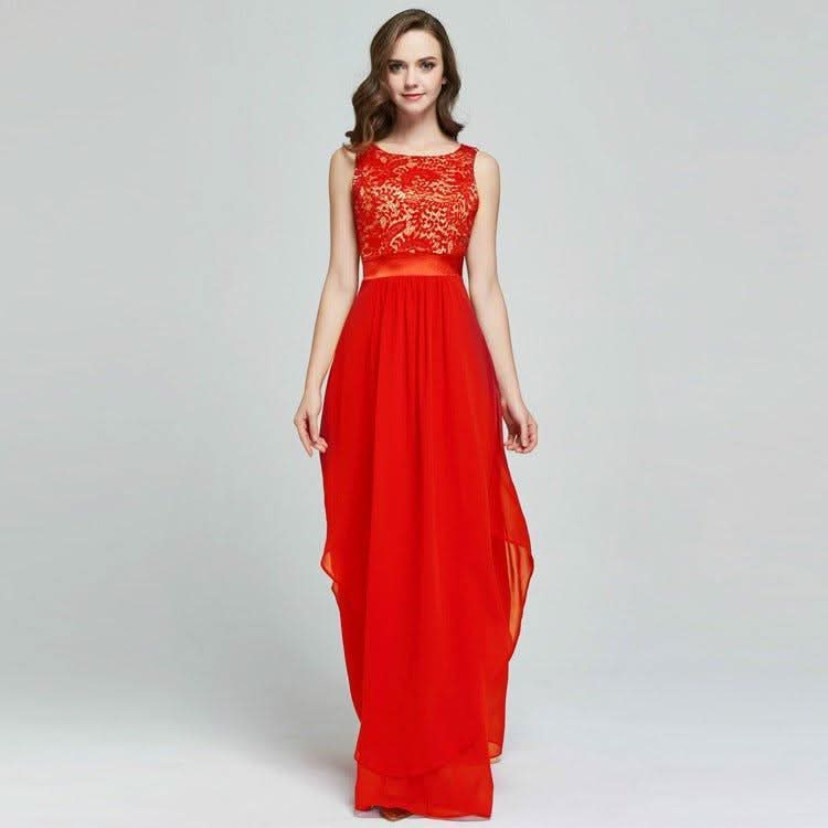 Lace spliced chiffon dress.