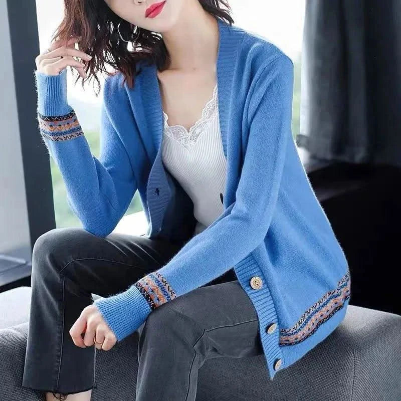 Women's Cardigan Long-Sleeved Knitted Sweater with Buttons - Eleworld store