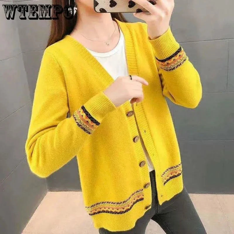 Women's Cardigan Long-Sleeved Knitted Sweater with Buttons - Eleworld store