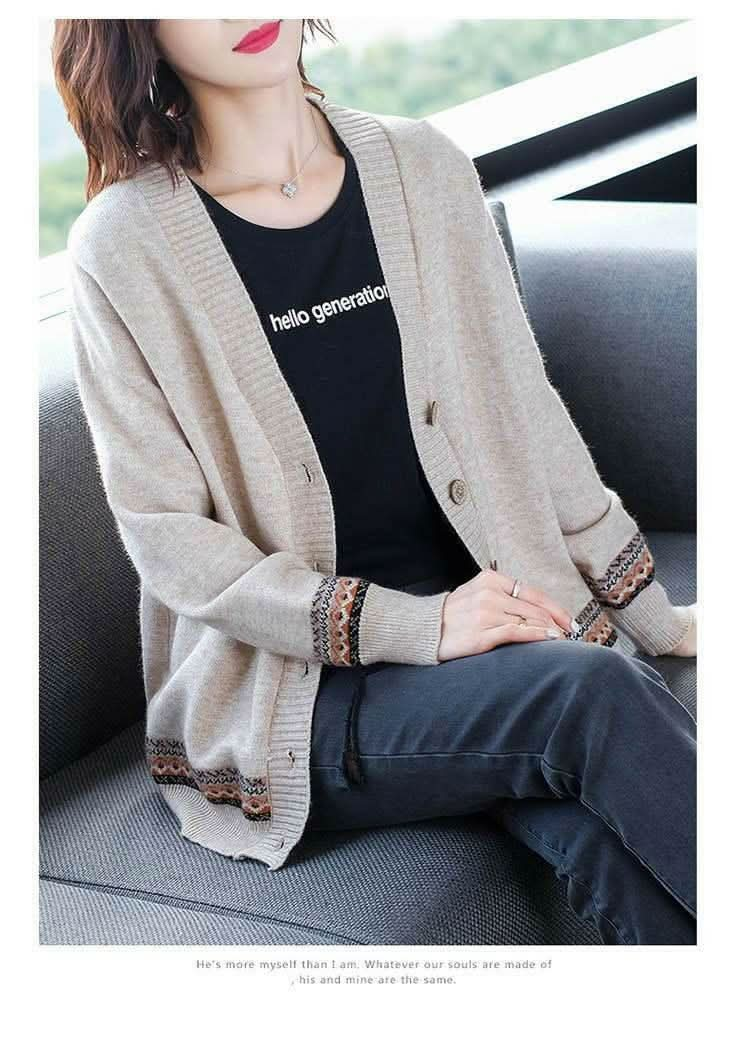 Women's Cardigan Long-Sleeved Knitted Sweater with Buttons - Eleworld store