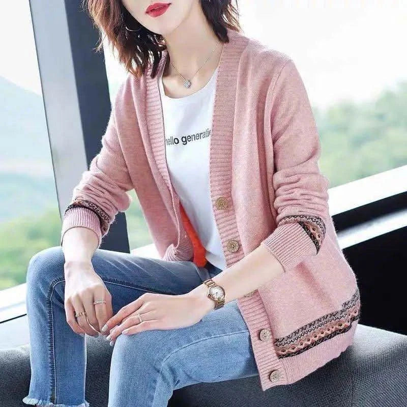 Women's Cardigan Long-Sleeved Knitted Sweater with Buttons - Eleworld store